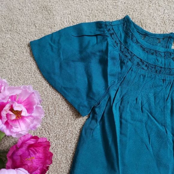 Old Navy Lace Trim Swing Dress - Picture 4 of 7
